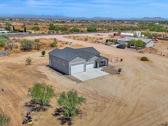 4th image of 21028 N DENVER HILL Drive