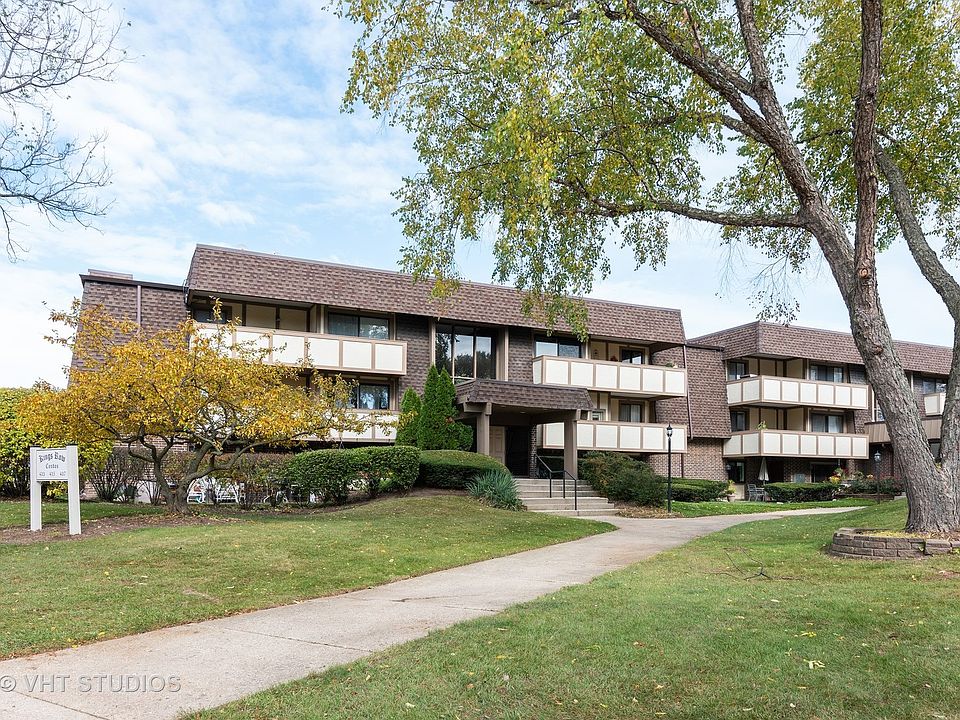1st image of 433 Cavalier Ct APT 302