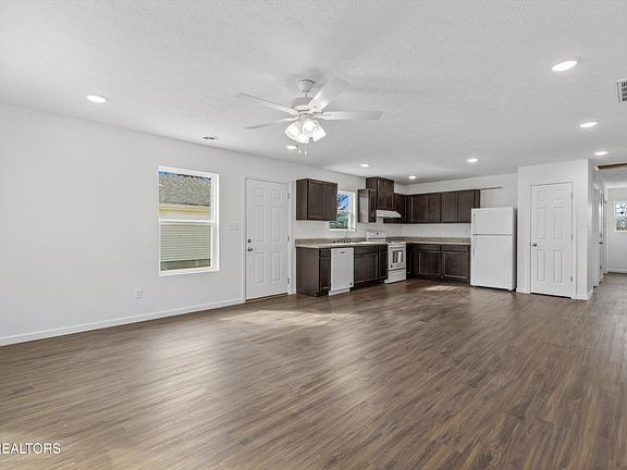 3rd image of 2903 Wimpole Ave