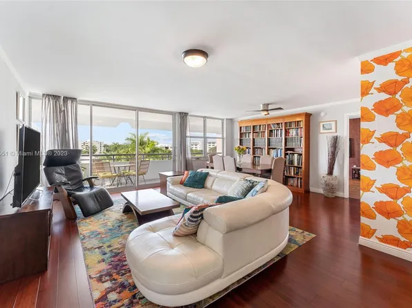 1080 94th St APT 612, Bay Harbor Islands, FL 33154