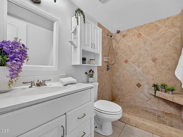 118 S Halifax Ave #402 — Photo 16