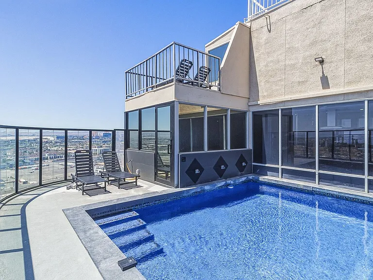3111 Bel Air Dr #28H — Photo 1
