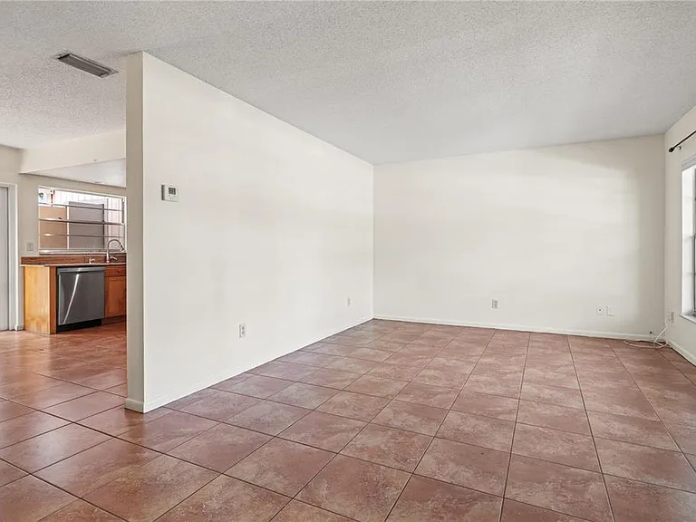 15304 Morning Dr — Photo 8