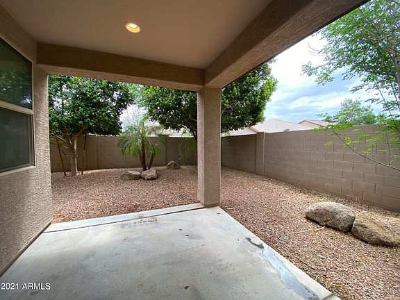 5th image of 3549 E Apricot Ln