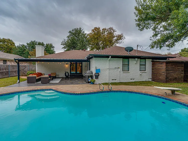 8411 Swift Ave — Photo 23