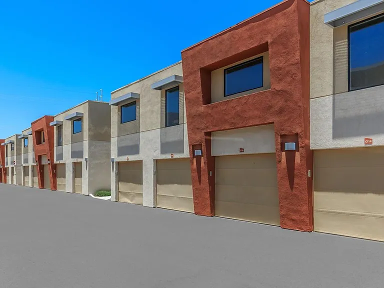 Las Aguas Apartments — Photo 27