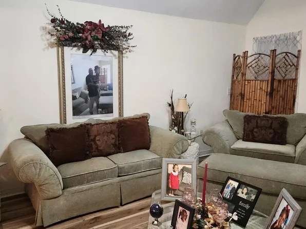 113 Collinwood Ln, Brandon, MS 39042