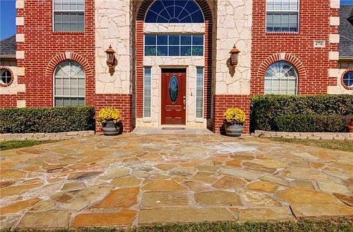 2nd image of 478 Johns Ln