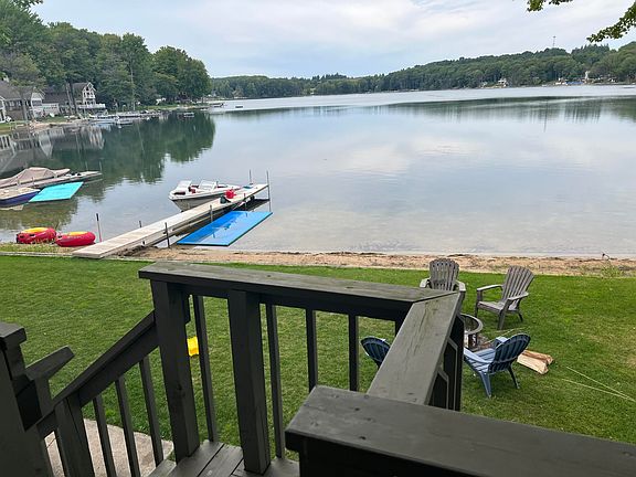 2nd image of 3972 W Orchard Dr