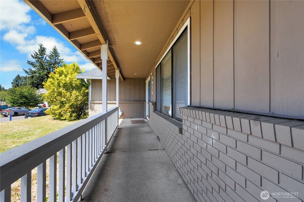 9018 Andes Court SE, Yelm, WA - More
