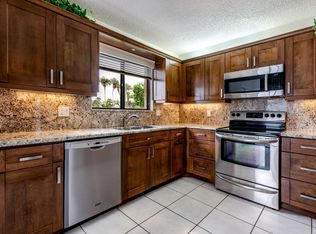 7563 Glendevon Ln APT 1301, Delray Beach, FL 33446