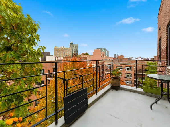 3616 Henry Hudson Parkway image 15 of 16