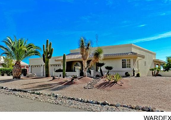 3rd image of 3660 Desert Rose Dr