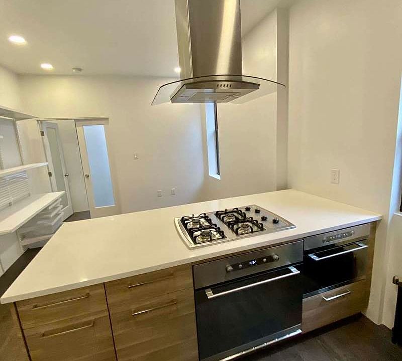 1st image of 1498 3rd Ave #1W