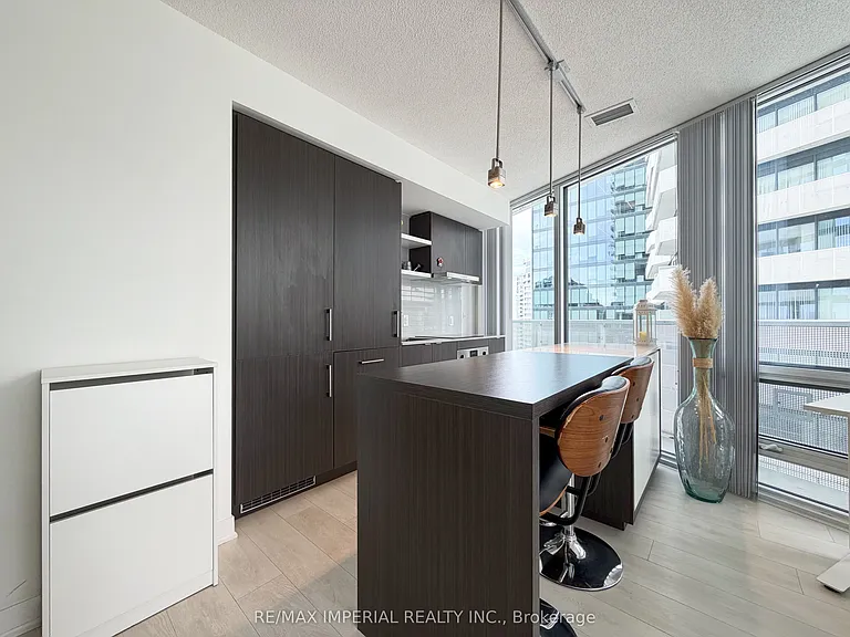 88 Harbour St #2802 — Photo 13