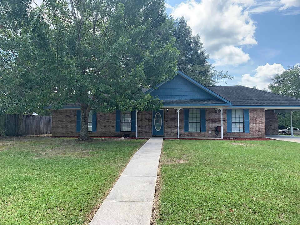 1st image of 10 Heatherwood Dr