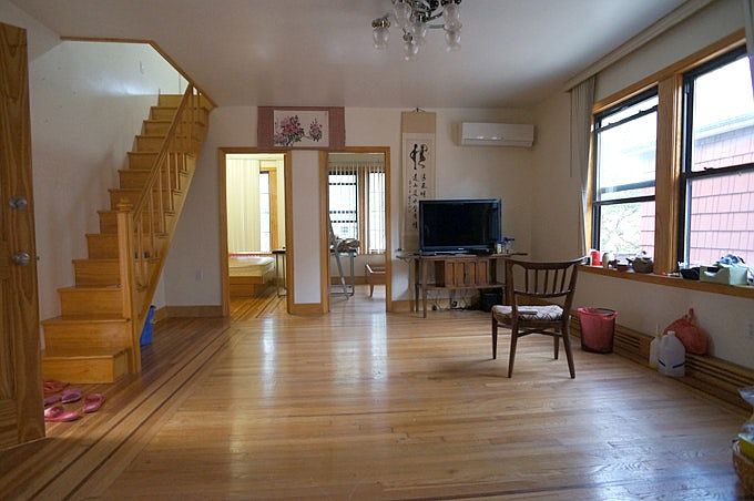 1st image of 11944 8th Ave #2