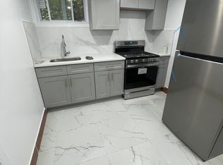 5315 Clearview Expy #1, Oakland Gardens, NY 11364