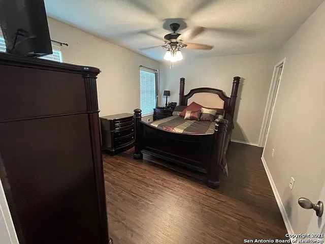 10210 Dixon Wood — Photo 15