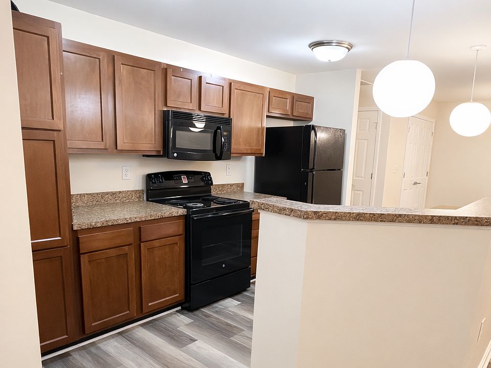 2nd image of 6506 Brook Bend Way Unit 216