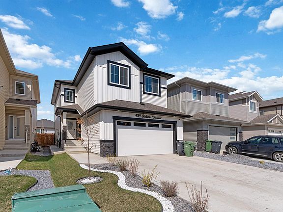 2nd image of 439 Roberts Cres