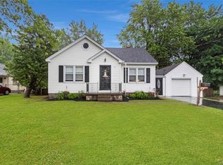 23 Livingston St, Lancaster, NY