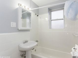 6928 N Greenview Ave #1522, Chicago, IL 60626