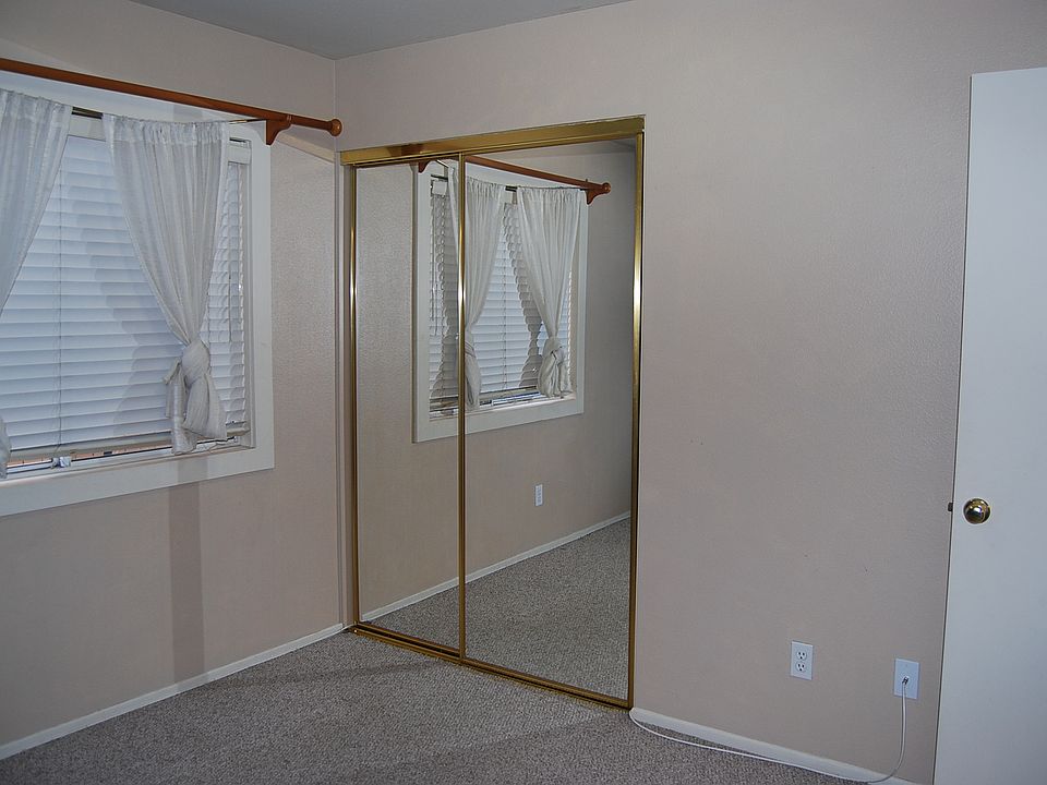 2nd image of 44655 Corte San Gabriel