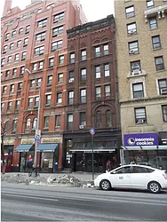 407 Amsterdam Avenue in Upper West Side