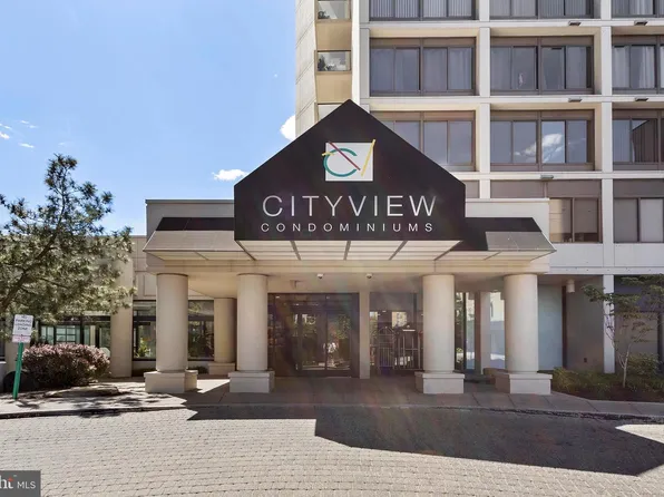 2001 Hamilton St APT 1704, Philadelphia, PA 19130
