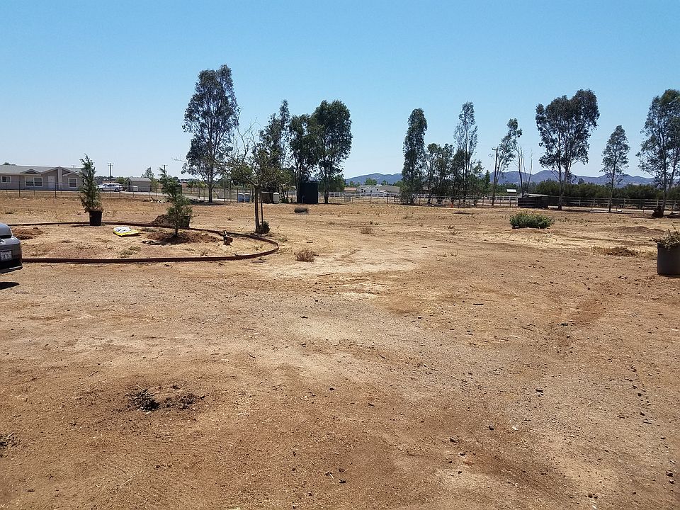 Acre of land for horses