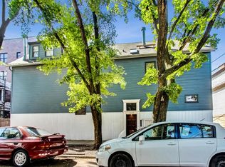 1009 W Wolfram St APT 2W, Chicago, IL 60657