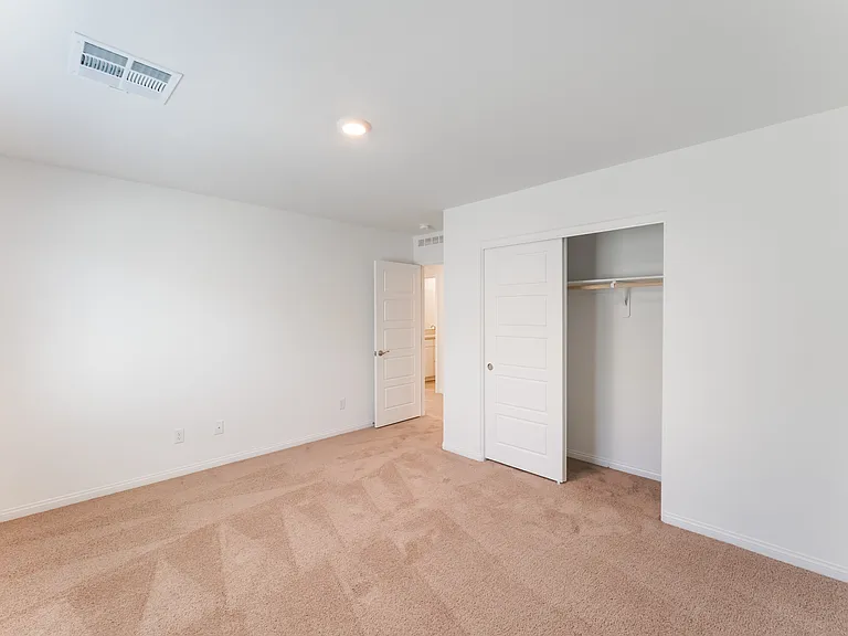 6217 Seastrand St — Photo 25