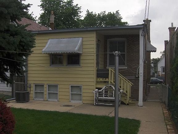 2nd image of 1512 Harvey Ave