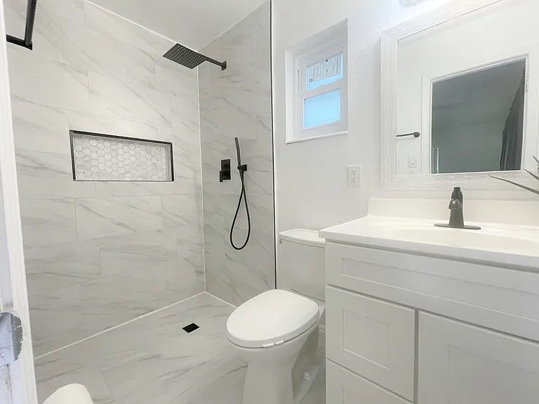 1413 Floyd Dr — Photo 6