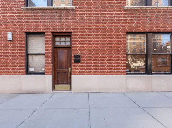 1126 Park Avenue 1A image 5 of 6