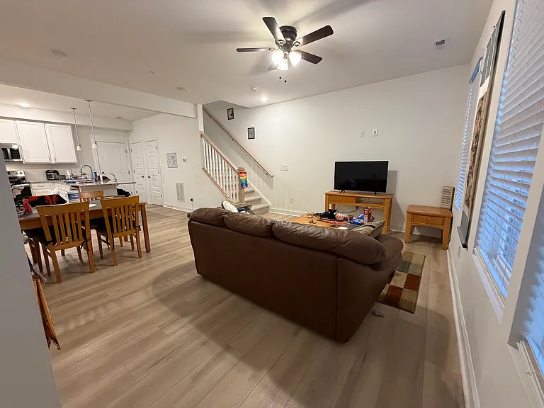 618 Market Grove Dr #100 — Photo 12