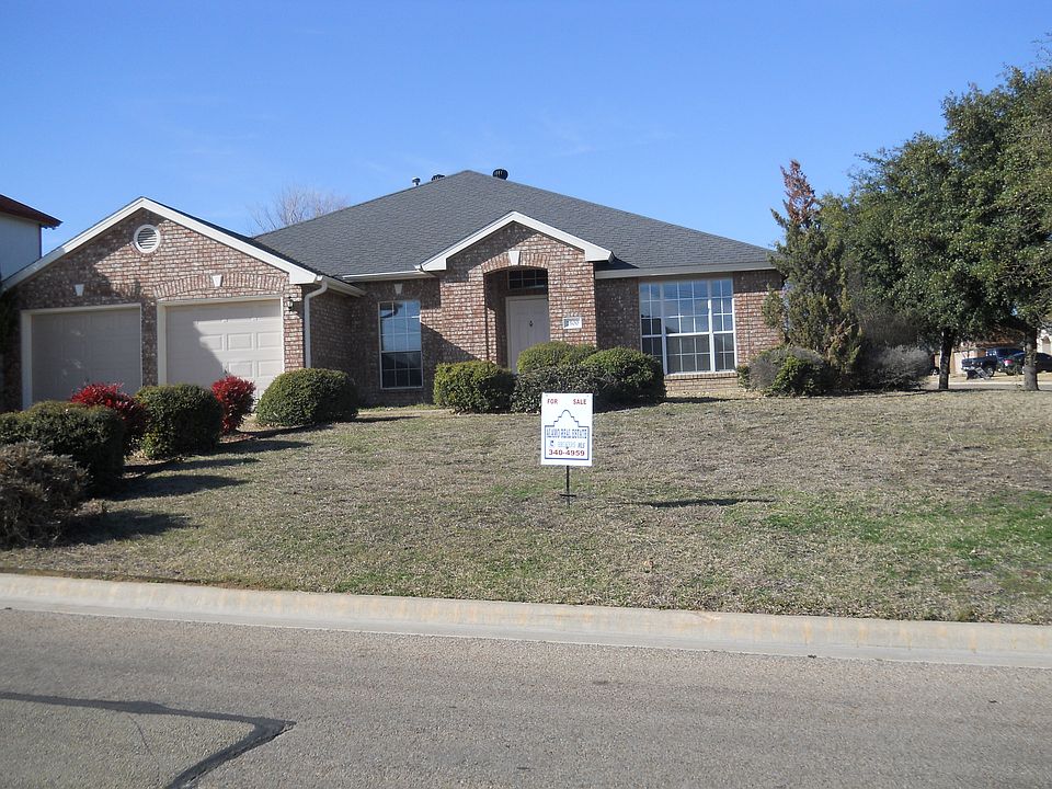 1st image of 2500 Creek Dr