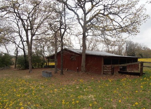 4th image of 330 An County Road 4591
