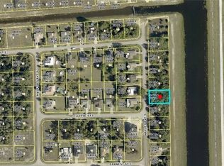 911 Naples Ave S, Lehigh Acres, FL 33974