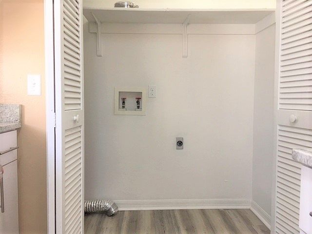 Washer Dryer - Hook Ups