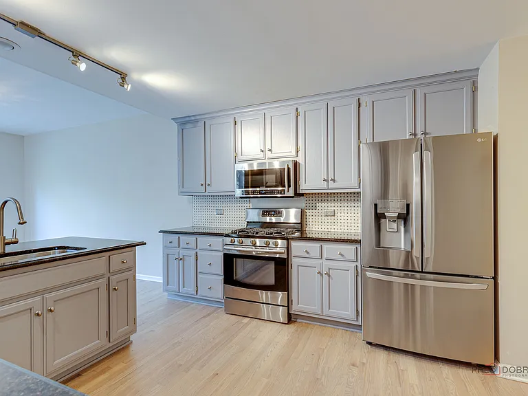4405 Middleton Pl — Photo 18