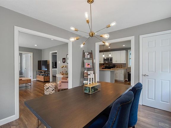 5th image of 9245 Southview Ln