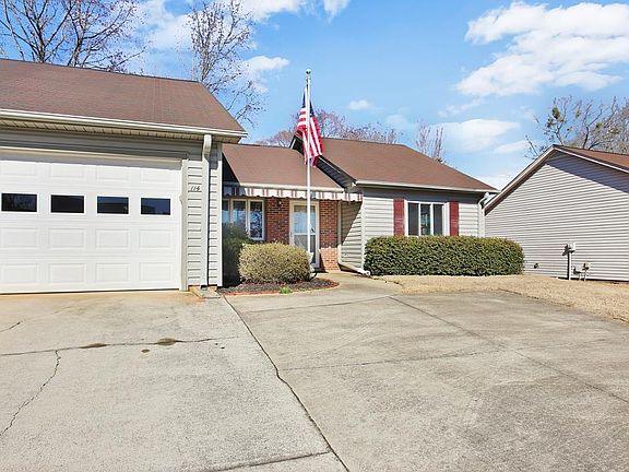 4th image of 114 N Woodgreen Way