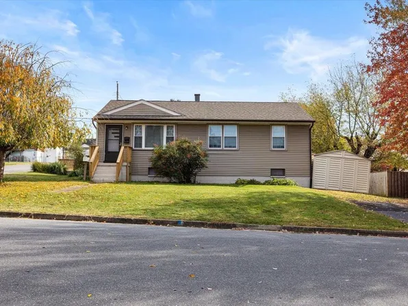136 James Ave, Waynesboro, VA 22980
