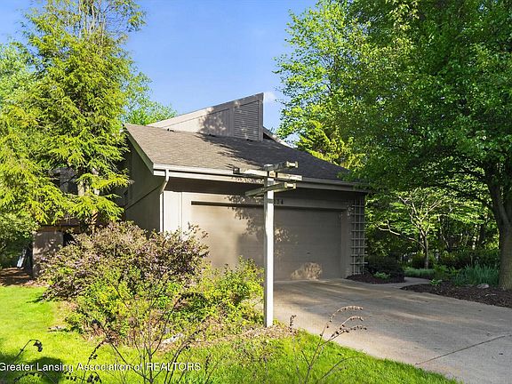 3rd image of 6134 Oakpark Trl