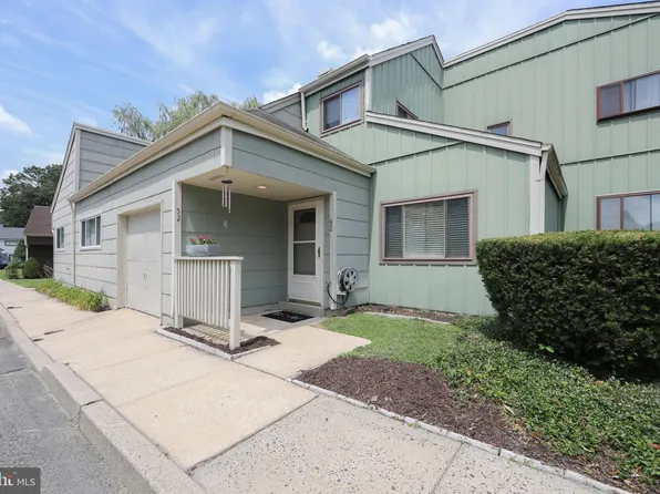 52 Georgetown Rd, Clementon, NJ 08021