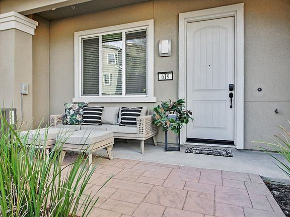 5th image of 619 Avenue One