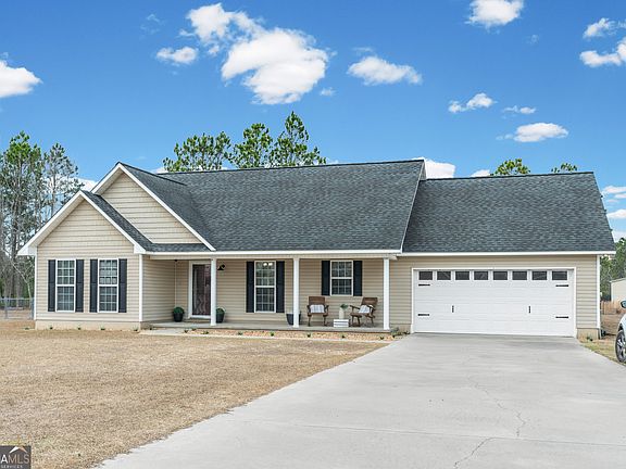 4th image of 5605 Woodstone Dr