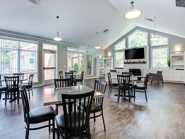 Perinton Manor Apartment Homes — Photo 17